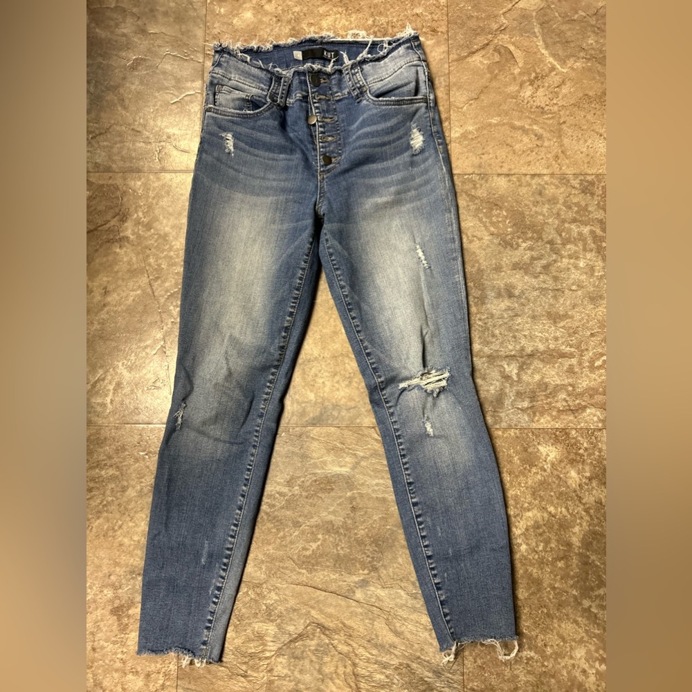 Kut from the Kloth women’s size 4 skinny jeans